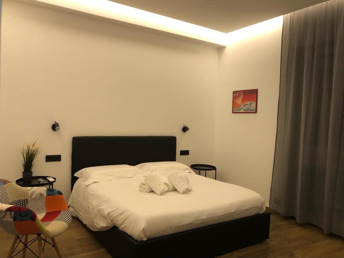 Borgiarooms Luxury Apartment Milazzo Buitenkant foto