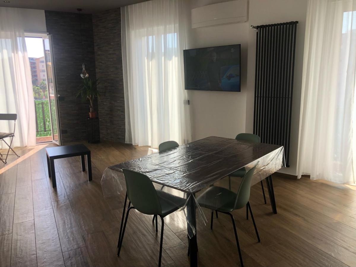 Borgiarooms Luxury Apartment Milazzo Buitenkant foto