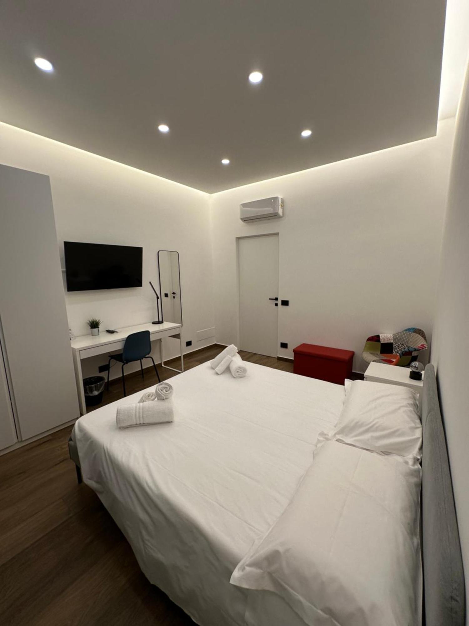 Borgiarooms Luxury Apartment Milazzo Buitenkant foto