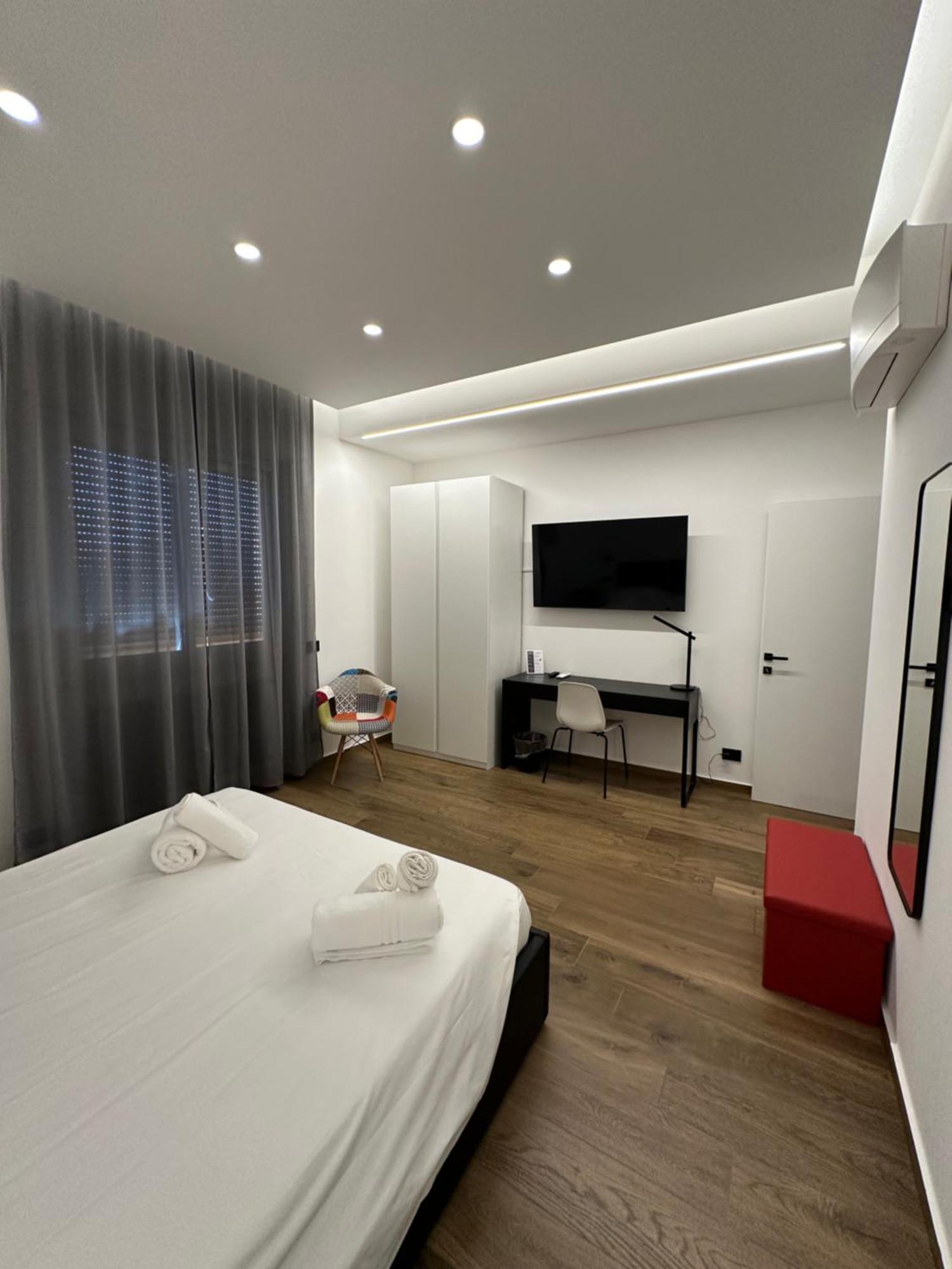 Borgiarooms Luxury Apartment Milazzo Buitenkant foto